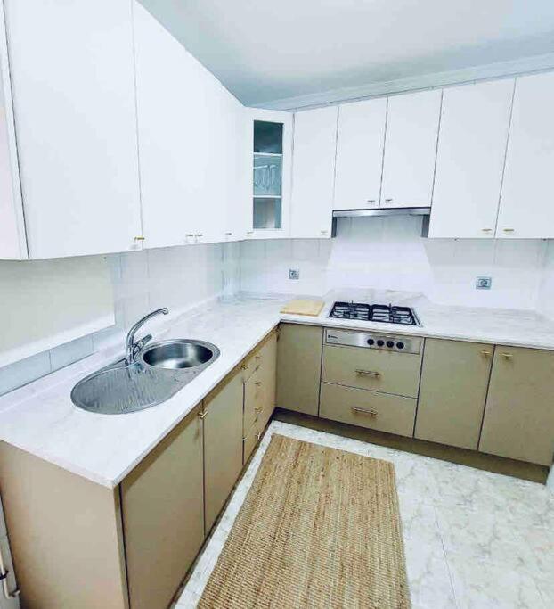 Deluxe Close To & Parking Sinese Design Homes Appartamento