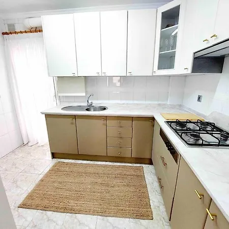 Torre Del Mar Deluxe Close To Beach & Parking Sinese Design Homes Exterior photo