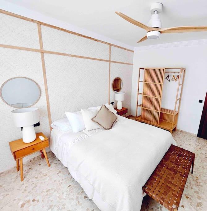 Apartament Deluxe Close To & Parking Sinese Design Homes *