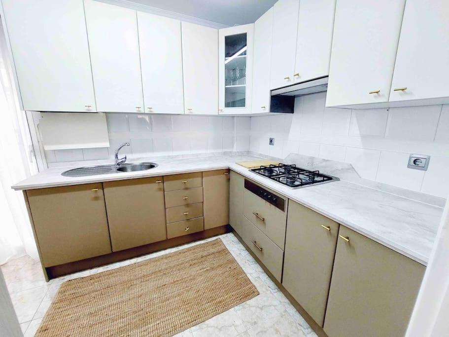 Deluxe Close To & Parking Sinese Design Homes Apartamento Torre Del Mar