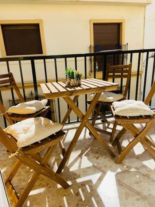 Apartamento Deluxe Close To & Parking Sinese Design Homes *